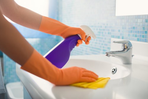 Deep cleaning treatment for a mattress in NW5