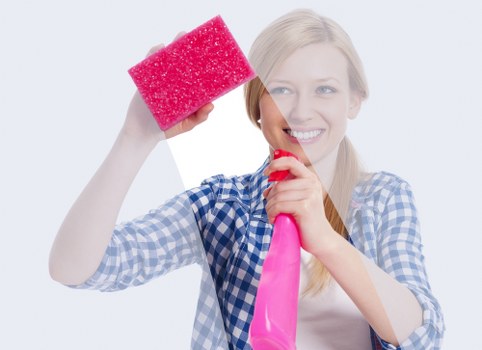 Deep cleaning service for an NW5 office or commercial space